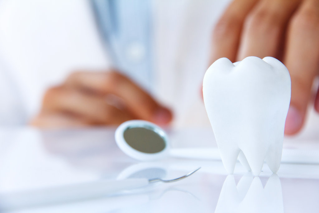 Seven steps to do when your tooth gets knocked out